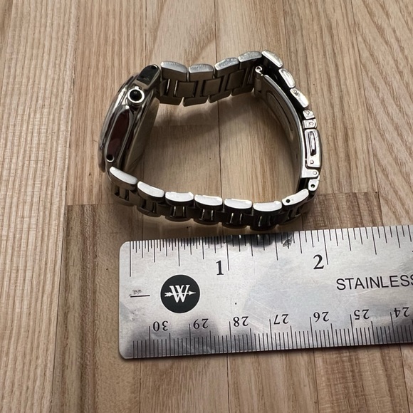 Citizen Eco Drive Ladies Watch Genuine Diamonds Mother of Pearl Dial Date Window - Picture 11 of 11